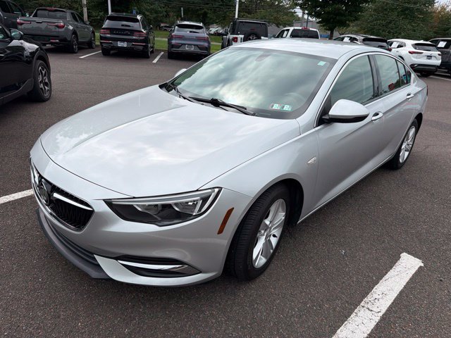 buick regal sportback 2018 W04GL6SX1J1084953 image buick regal sportback 2018 W04GL6SX1J1084953 image